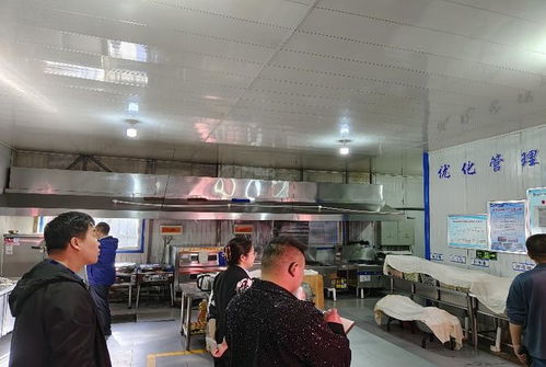 蒙西市場(chǎng)監(jiān)督管理所組織煤礦企業(yè)開(kāi)展餐飲服務(wù)食品安全互學(xué)互提工作