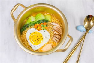泡面食堂裝修效果圖如何設(shè)計(jì)